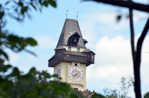 Das klassische Wahrzeichen von Graz: Der Uhrturm am Schlossberg